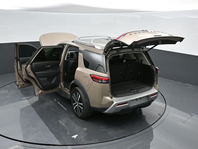 2023 Nissan Pathfinder Platinum 56