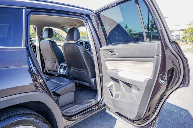 2021 Volkswagen Atlas 3.6L V6 SE w/Technology 40