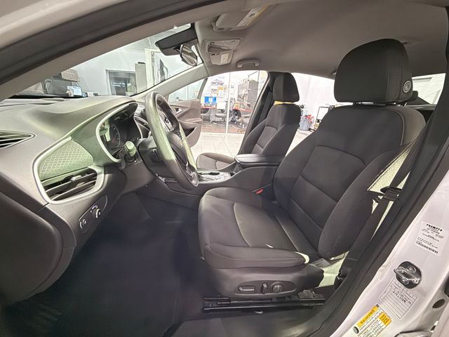 2023 Chevrolet Malibu LT White at Davis Toyota of Orangeburg