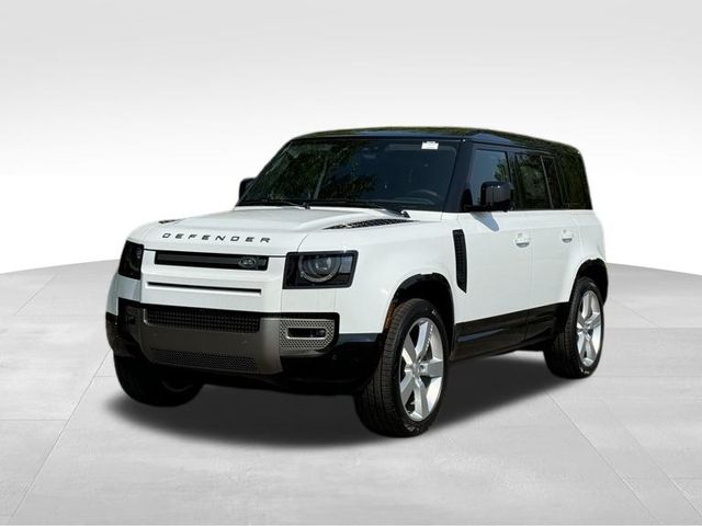 2025 Land Rover Defender 110 X-Dynamic SE 37