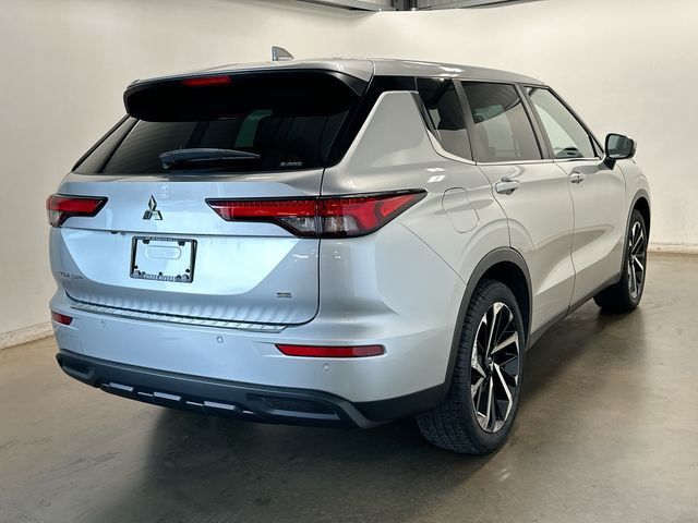 2022 Mitsubishi Outlander SE Silver at Honda North