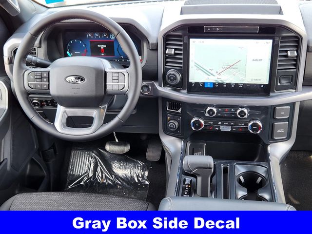 2025 Ford F-150 XLT photo