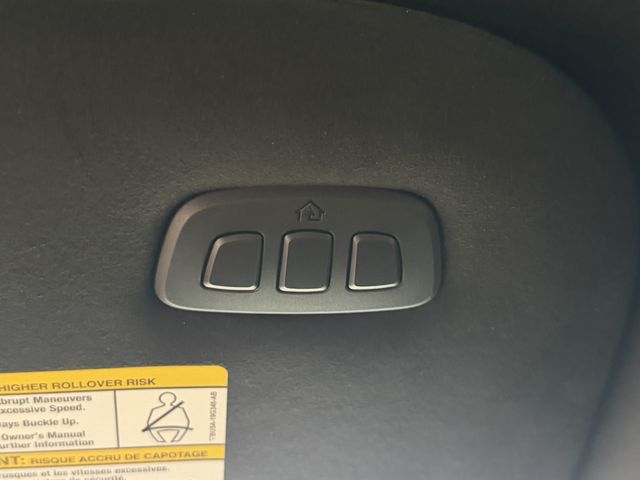 Used 2025 Lincoln Navigator SUV