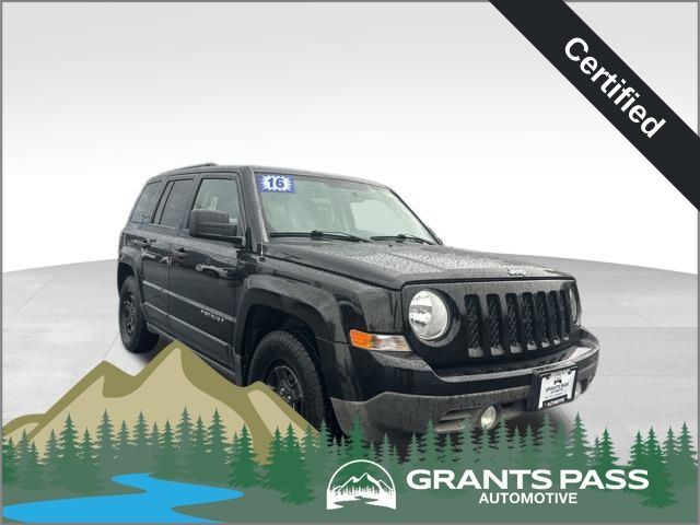 Black Clearcoat 2016 Jeep Patriot Sport SUV / Crossover Front-Wheel Drive 5-Speed Manual