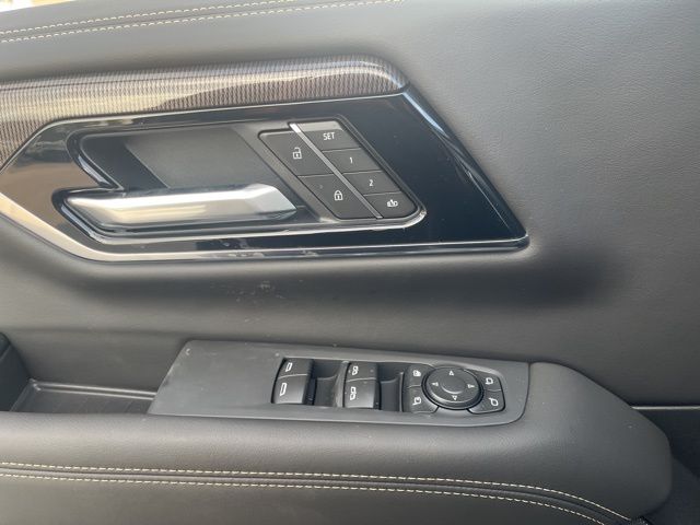 2026 GMC Yukon XL Elevation:44956