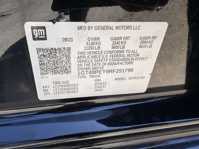 2024 GMC Sierra 2500HD AT4 Black at Royal Nissan