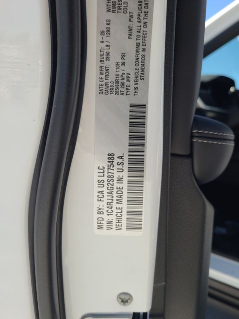 New 2025 White Jeep Altitude X image 28