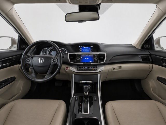 Used 2014 Champagne Frost Pearl Honda EX-L image 23