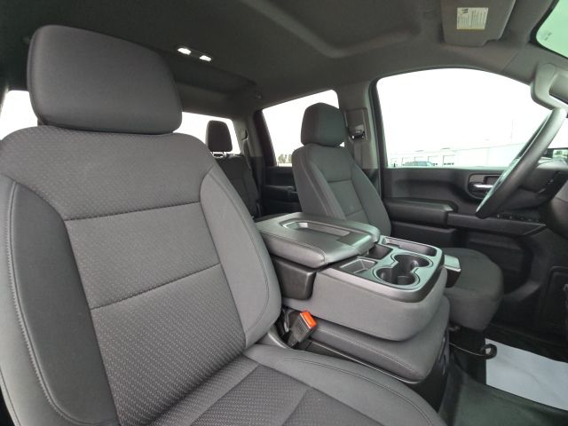 2024 GMC Sierra 3500HD Pro:44071A