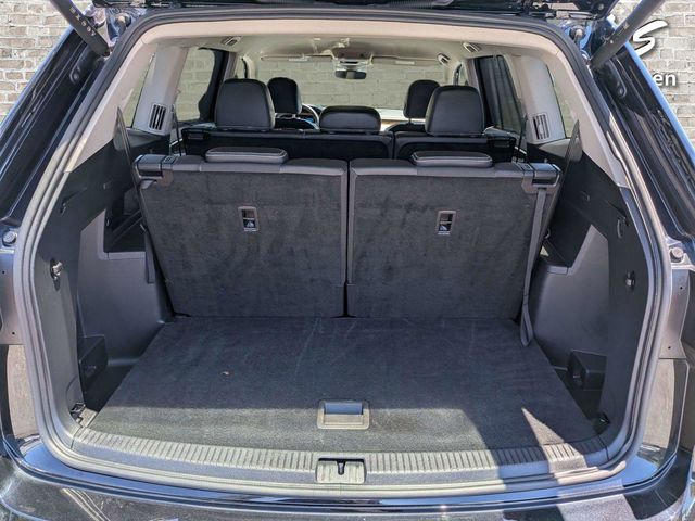 2025 Volkswagen Atlas 2.0T SE w/Technology Black at Matthews Motors of Wilmington