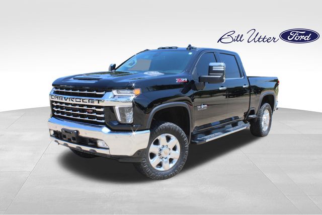 Black 2022 Chevrolet Silverado 2500HD Pickup Truck Four-Wheel Drive Automatic