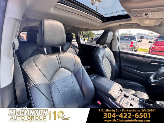 2020 White Toyota Highlander Limited AWD SUV