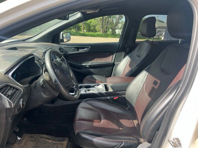 2021 White Ford Edge Titanium AWD SUV