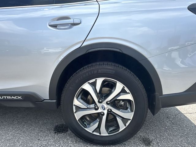 Used 2022 Silver Subaru Limited image 10