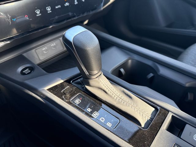 New 2027  Nissan SV image 24