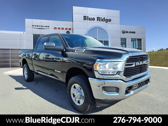 Diamond Black Crystal Pearlcoat 2021 RAM 3500 Big Horn Crew Cab 4WD Pickup Truck Four-Wheel Drive 8-Speed Automatic