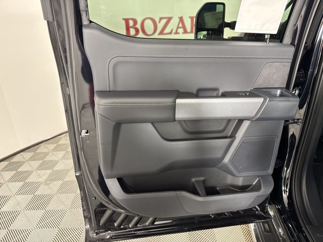 2025 Agate Black Metallic Ford F-150 XLT 4X4 Truck