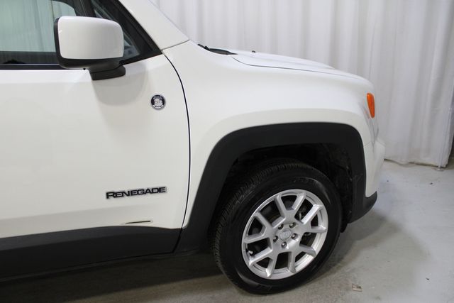 Used 2021 White Jeep Latitude image 34