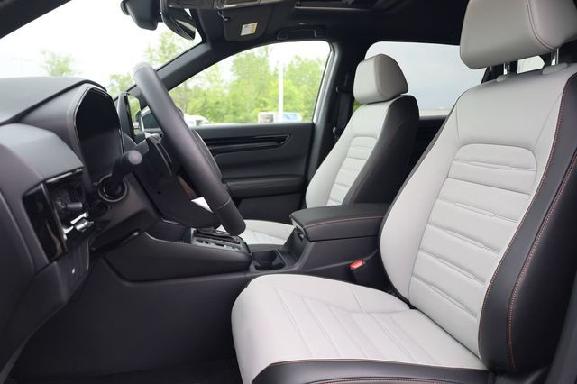New 2026 Platinum White Pearl Honda Sport Touring image 32