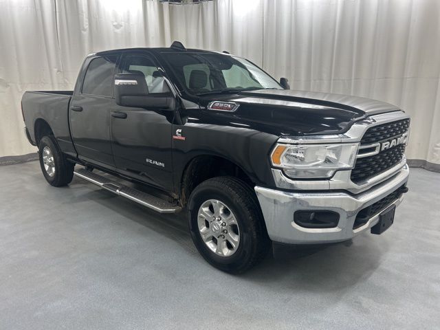 2024 RAM 2500 Big Horn Crew Cab 4WD
