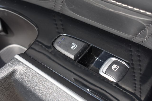 Used 2024 Kia Sorento SUV