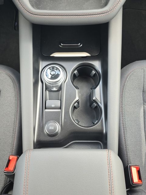 2025 Ford Explorer Active:B02488