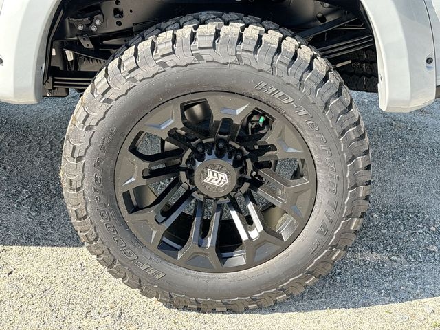 New 2026 Avalanche Ford F-250® Lariat® image 14