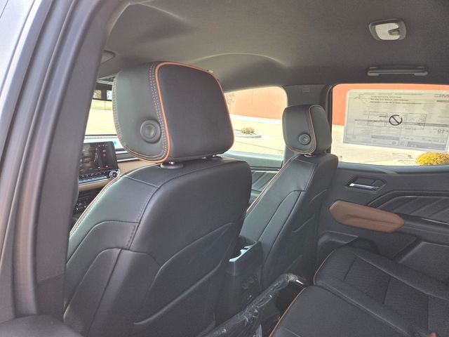 2026 GMC Canyon AT4, 4WD