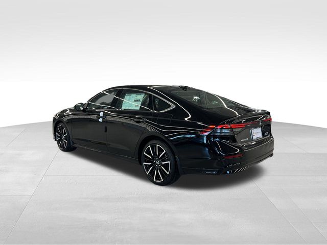 2025 Honda Accord Hybrid Touring 30