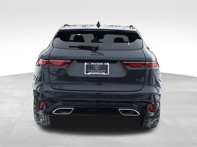 2024 Jaguar F-PACE P400 R-Dynamic S 4