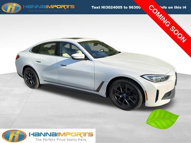 Mineral White Metallic 2022 BMW i4 eDrive40 Gran Coupe FWD Sedan Rear-Wheel Drive Automatic