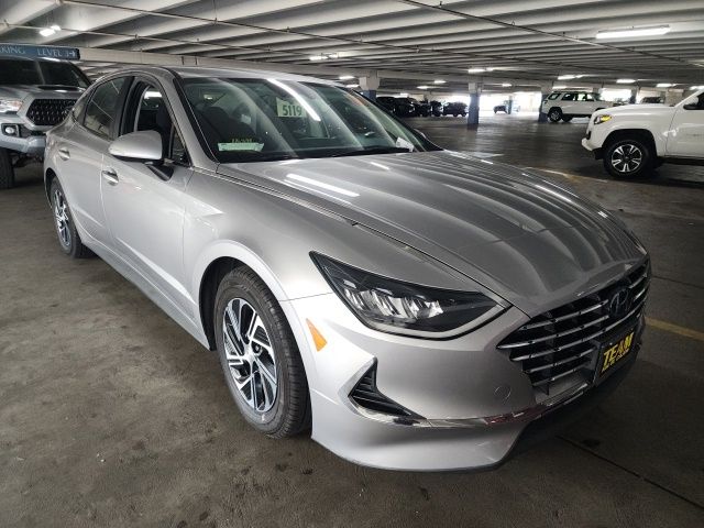 Shimmering Silver 2021 Hyundai Sonata Hybrid Sedan Front-Wheel Drive 6-Speed Automatic