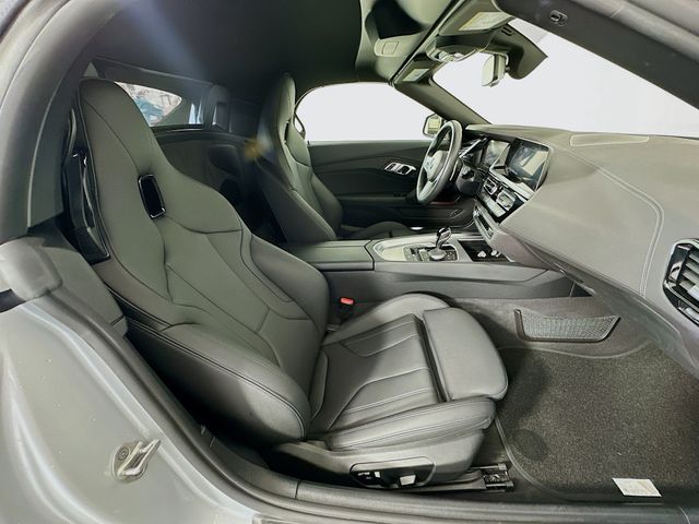 Thumbnail: 2022 BMW Z4 - 23