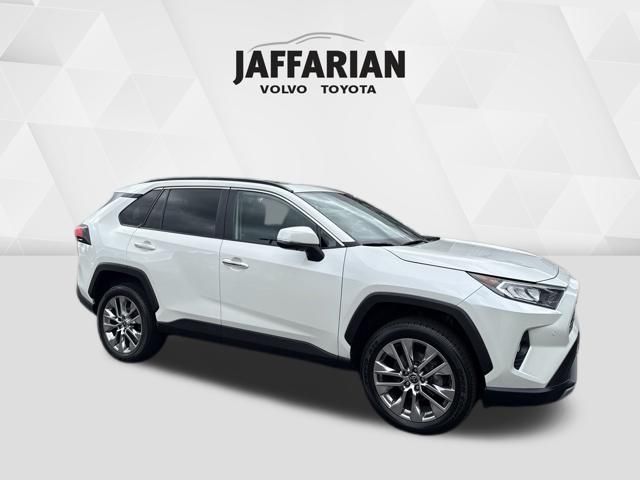 Used 2021 Toyota RAV4 SUV