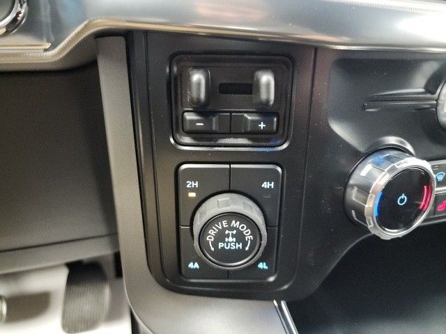 New 2025 White Ford Lariat image 23