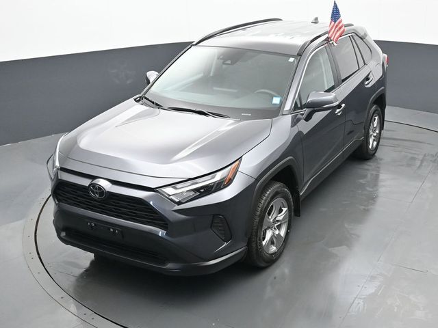 2024 Toyota RAV4 XLE 39