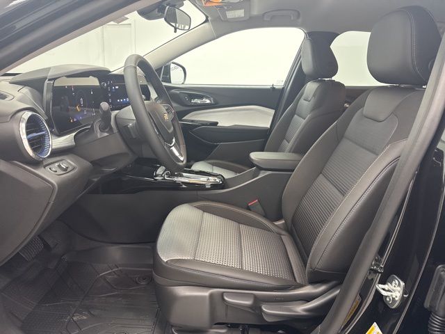 new 2026 Chevrolet Trax car, priced at $24,580