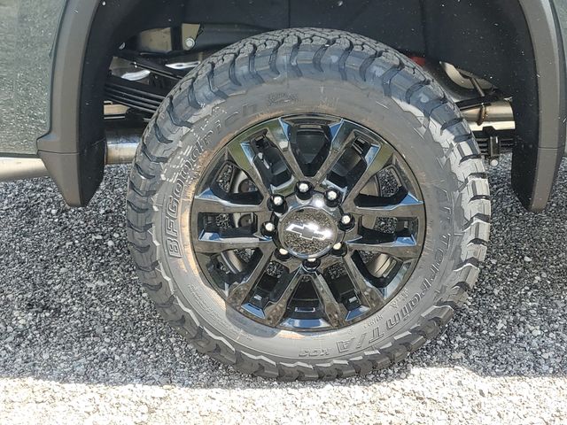 2026 Chevrolet Silverado 3500 Crew Cab 4WD Pickup for sale #TF365048 - photo 33
