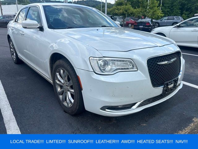 White (Ivory Tri-Coat Pearl) 2016 Chrysler 300 Sedan All-Wheel Drive 8-Speed Automatic
