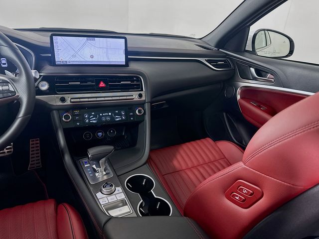 Thumbnail: 2025 Genesis G70 - 24