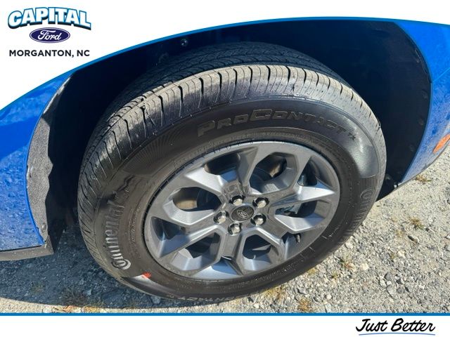 New 2026 Blue Ford XLT image 9