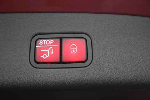 Used 2025 Mercedes-benz GLC SUV