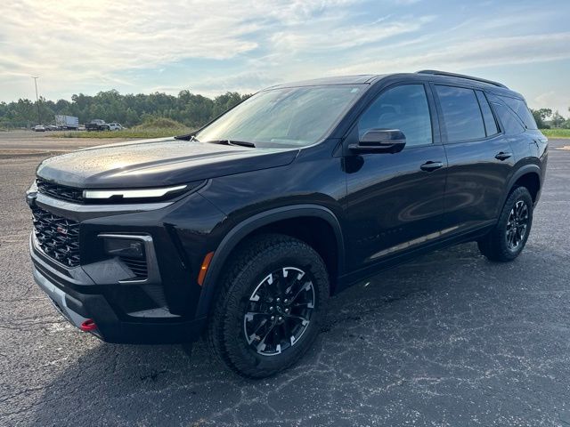 Mosaic Black Metallic 2024 Chevrolet Traverse SUV / Crossover Four-Wheel Drive 8-Speed Automatic