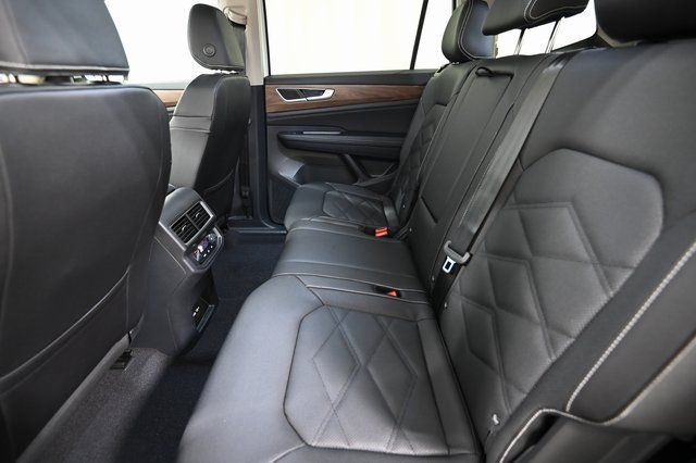 New 2026 White Volkswagen 2.0T SE image 8