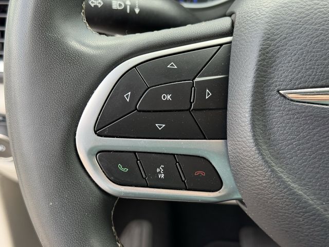 2024 Chrysler Pacifica Touring L White at Community Honda