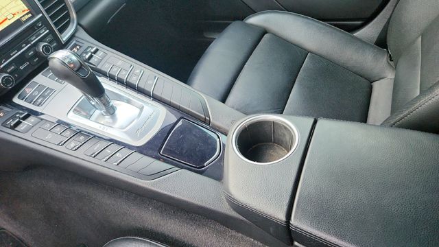 2016 Porsche Panamera