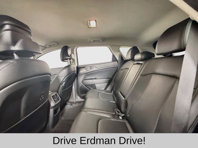 Used 2025 Kia Sportage SUV