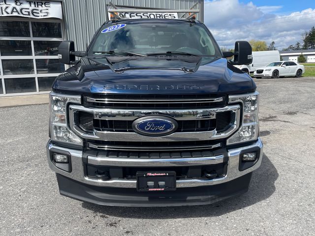 2022 Ford F-250SD XLT - Blue Metallic exterior view 2