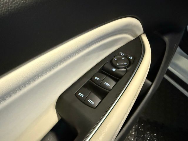 2020 Buick Regal Avenir photo