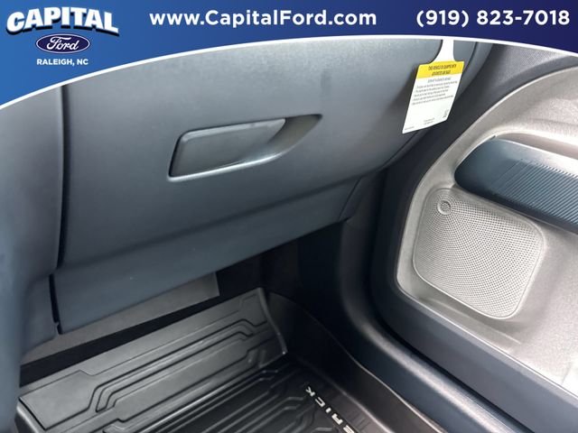 Used 2024 White Ford XLT image 28